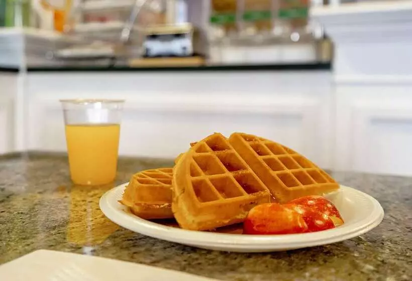 هتل Quality Suites San Antonio Northeast