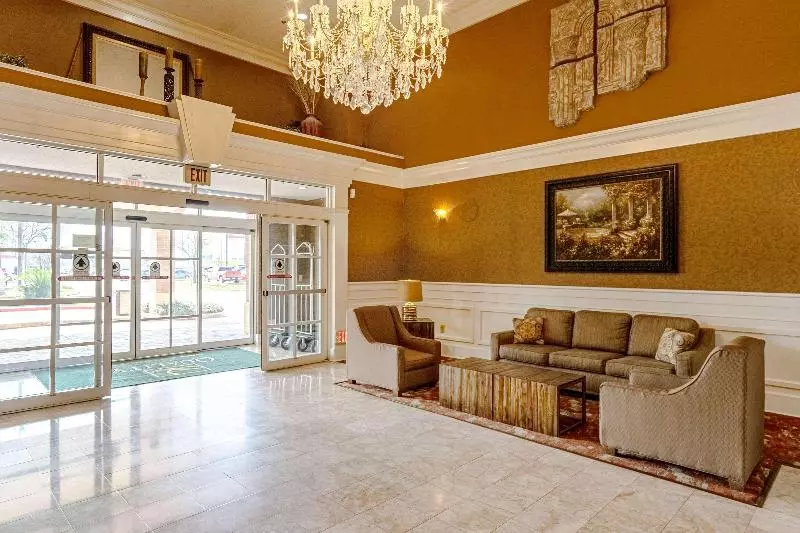 هتل Quality Suites San Antonio Northeast