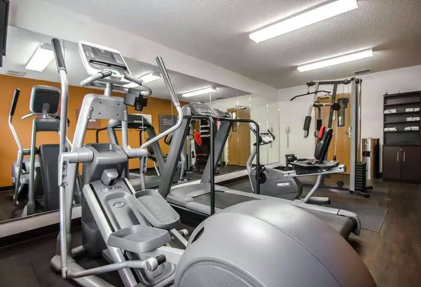 호텔 Quality Suites St. Joseph