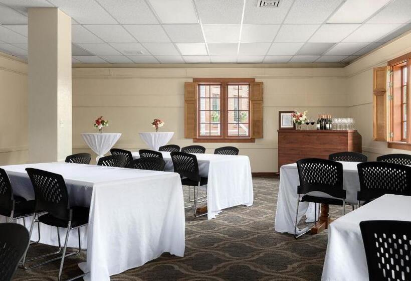 ホテル The La Conner Inn