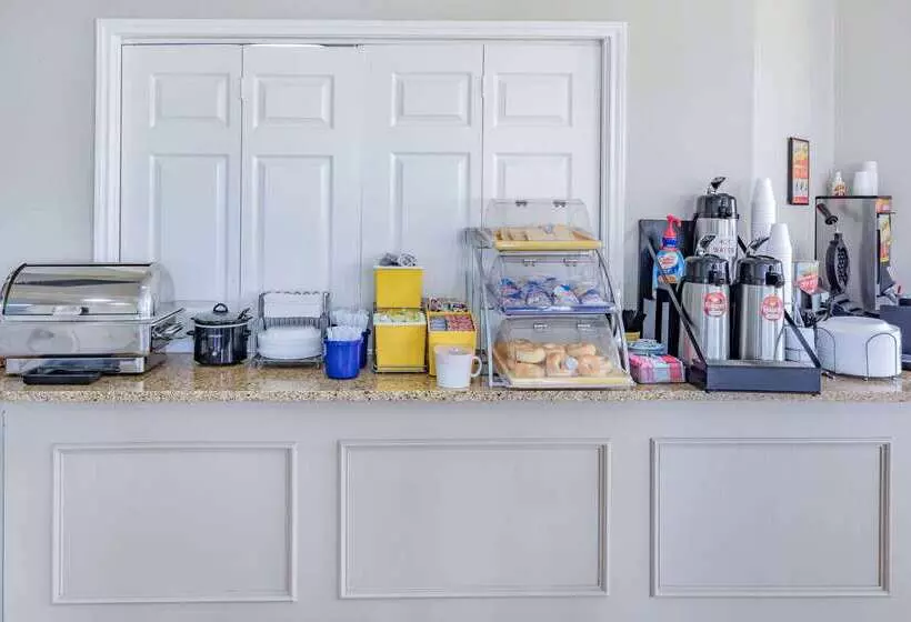 Motel Days Inn & Suites By Wyndham Huntsville