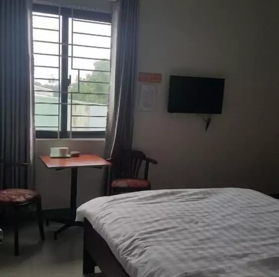 Motel Thanh Long
