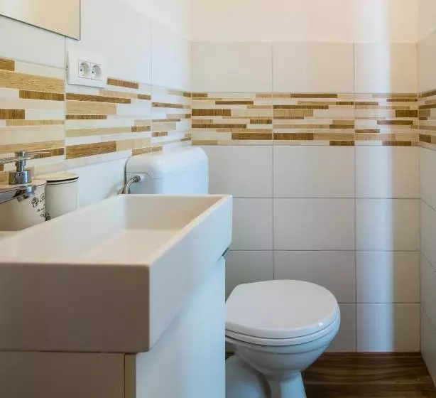 هاستل Sobe Argo Izola