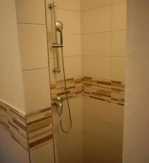 هاستل Sobe Argo Izola