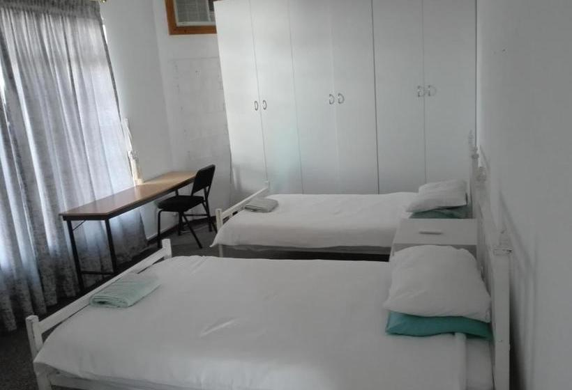 مبيت وإفطار Balcony Manor