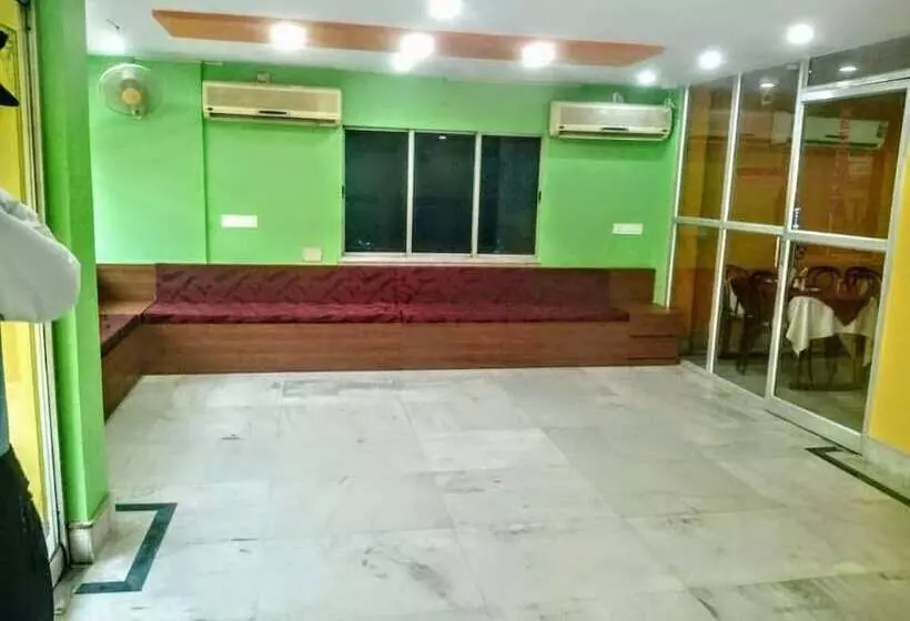 ホテル Janata