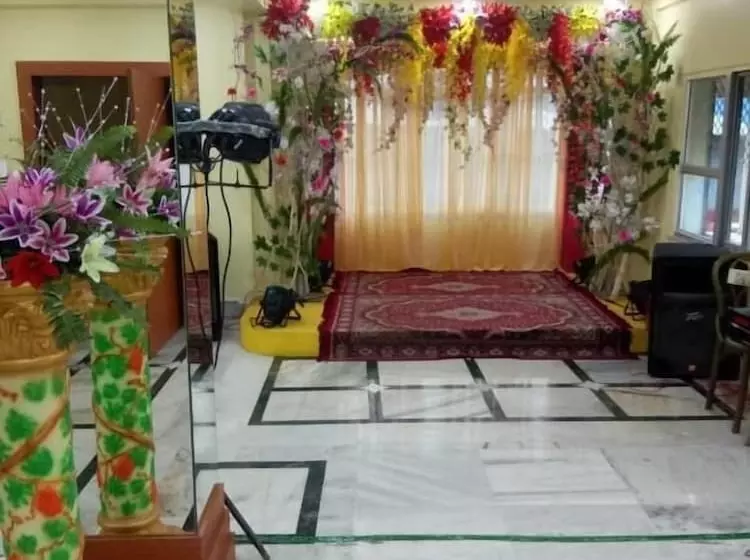 ホテル Janata
