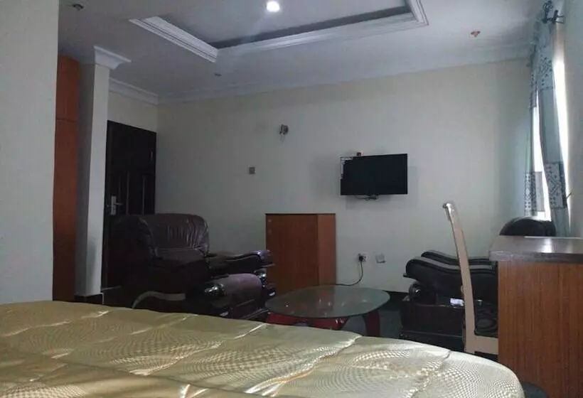 هتل D Luxx Villa & Suites