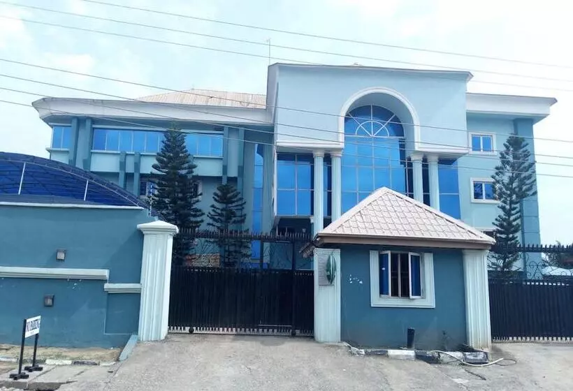 هتل D Luxx Villa & Suites