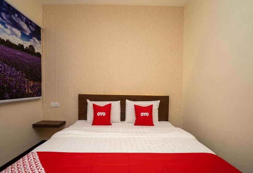 Hotel Oyo 89410 Z & H