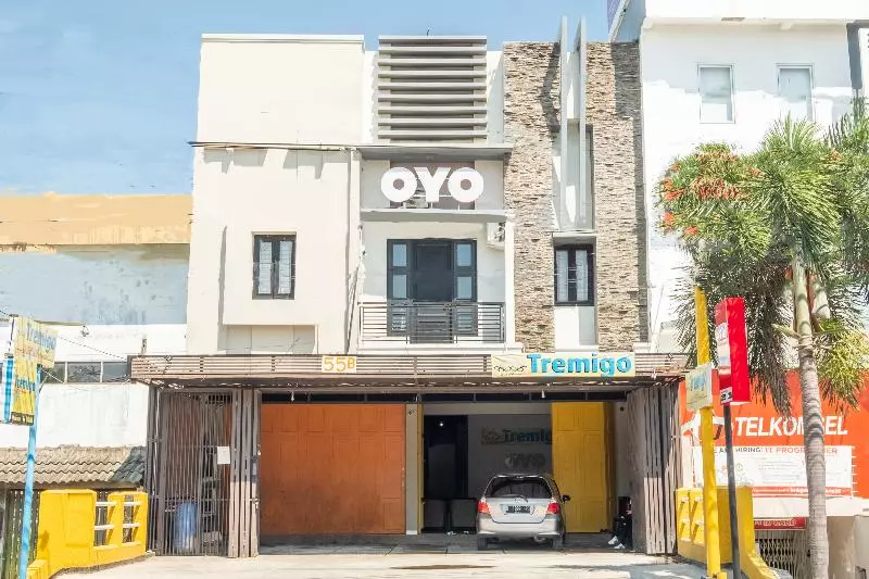 ホテル Syariah Tremigo Guesthouse