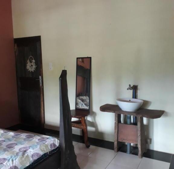 پانسیون Sumatra Cheeky Monkeys