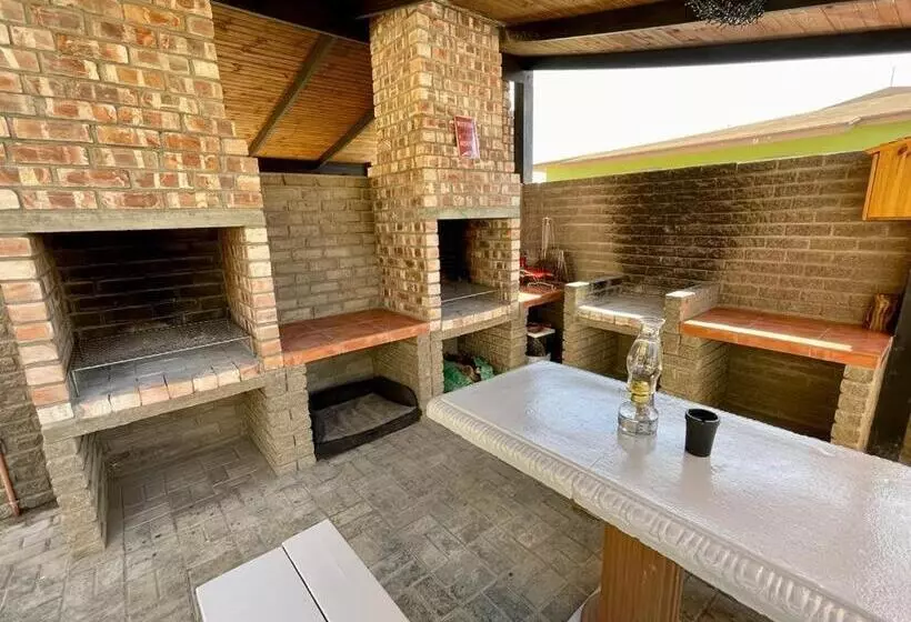 هاستل Bushbabies Inn Self Catering Accommodation