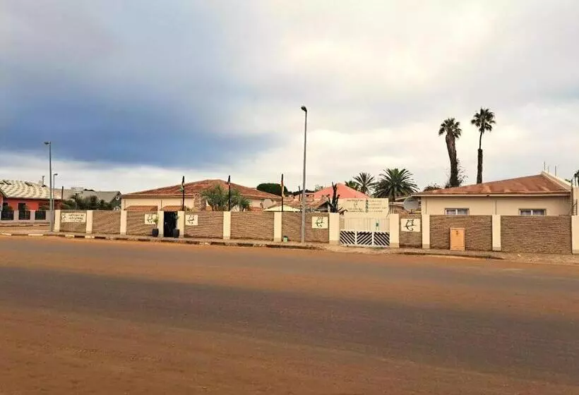 هاستل Bushbabies Inn Self Catering Accommodation