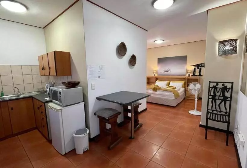 هاستل Bushbabies Inn Self Catering Accommodation