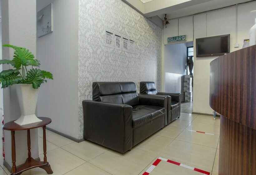 ユースホステル Ranau City Inn