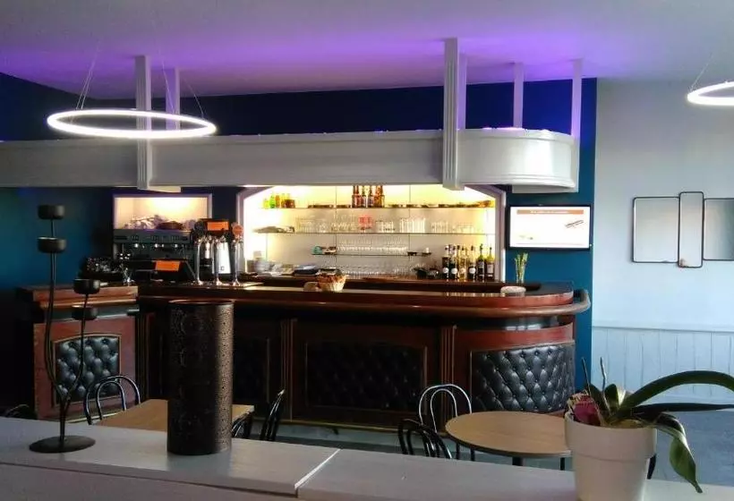 Hotelli Clair De Lie