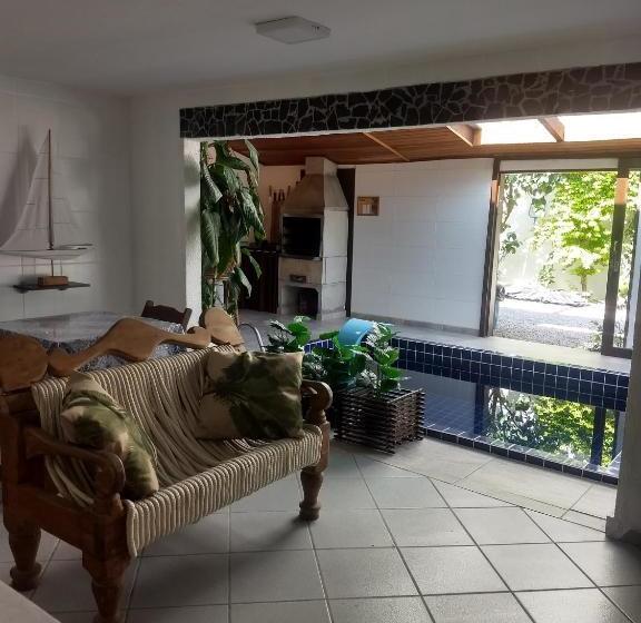 膳宿费 Suítes Itaigara A 80 Metros Da Praia Do Mariscal