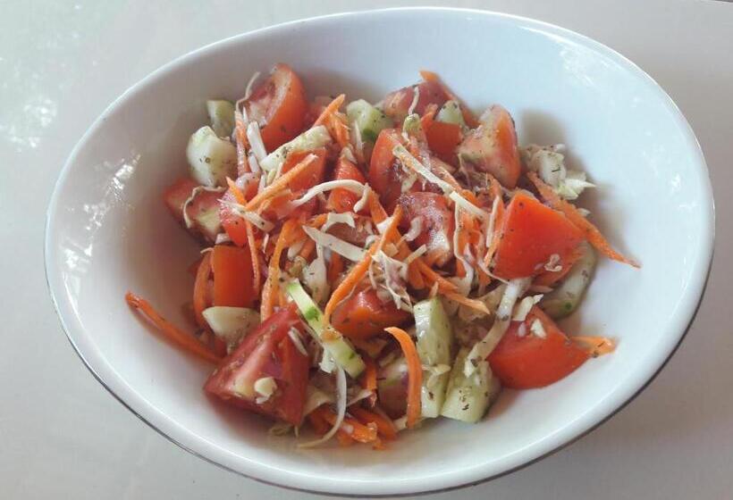 פנסיון Olala Café & Bungalows