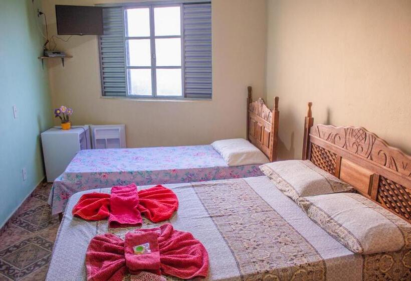 Pensão Pousada Da Mica