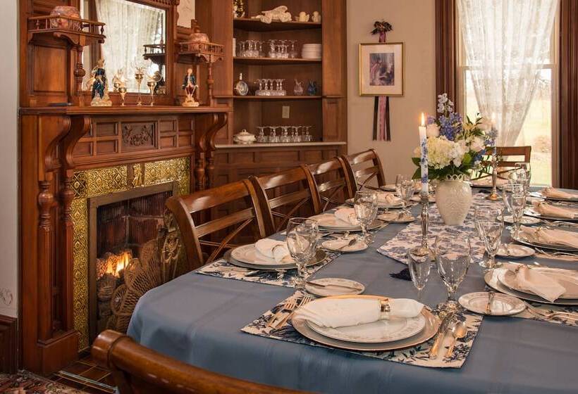 Sutherland House Victorian Bed And Breakfast