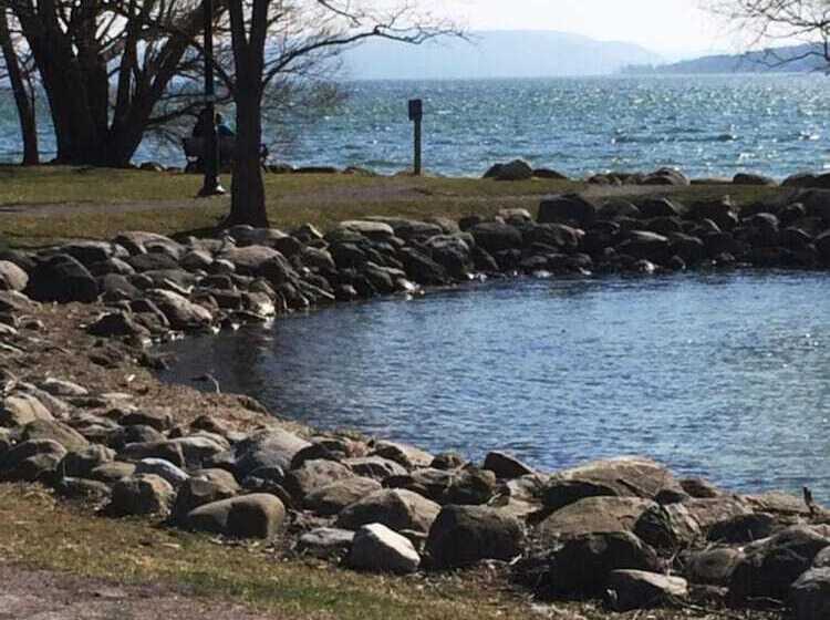 Sutherland House Victorian Bed And Breakfast