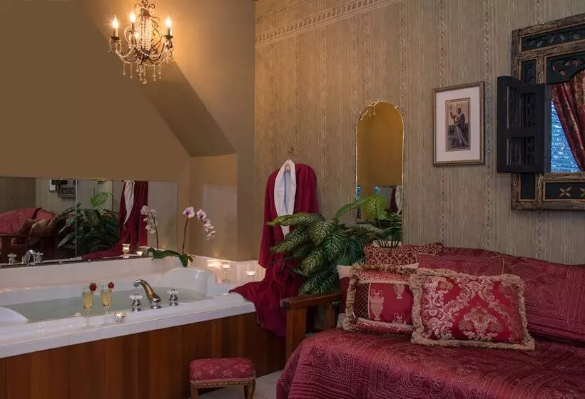 Sutherland House Victorian Bed And Breakfast