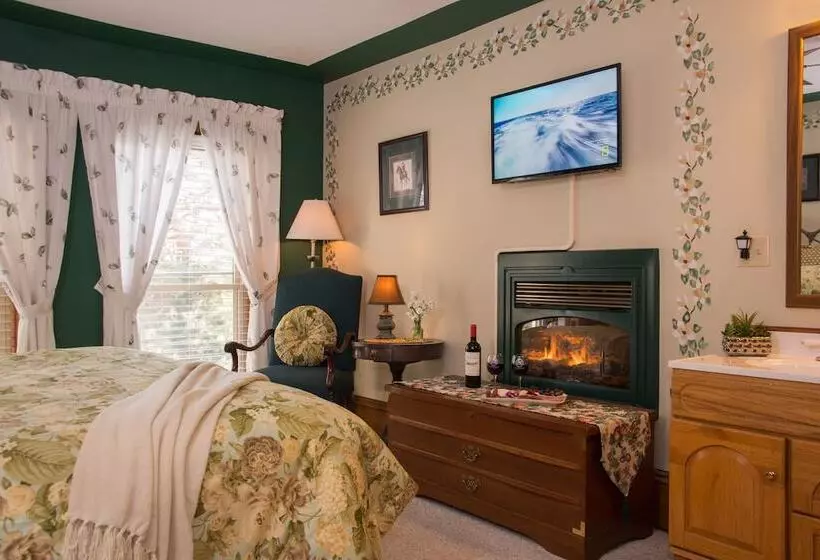 Sutherland House Victorian Bed And Breakfast