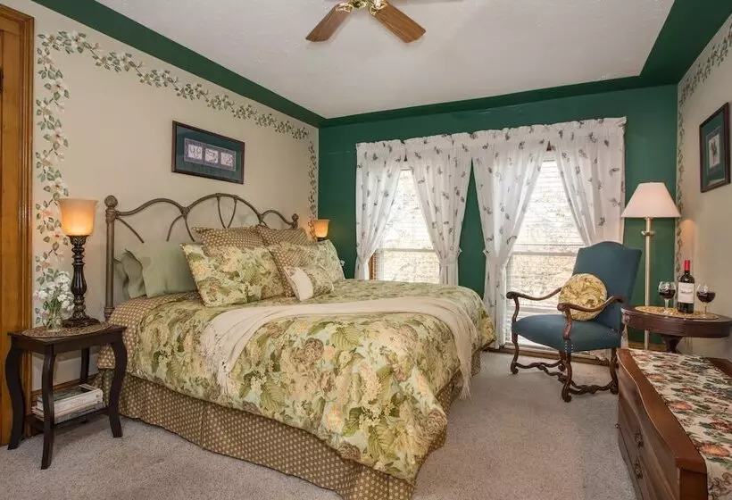 Sutherland House Victorian Bed And Breakfast