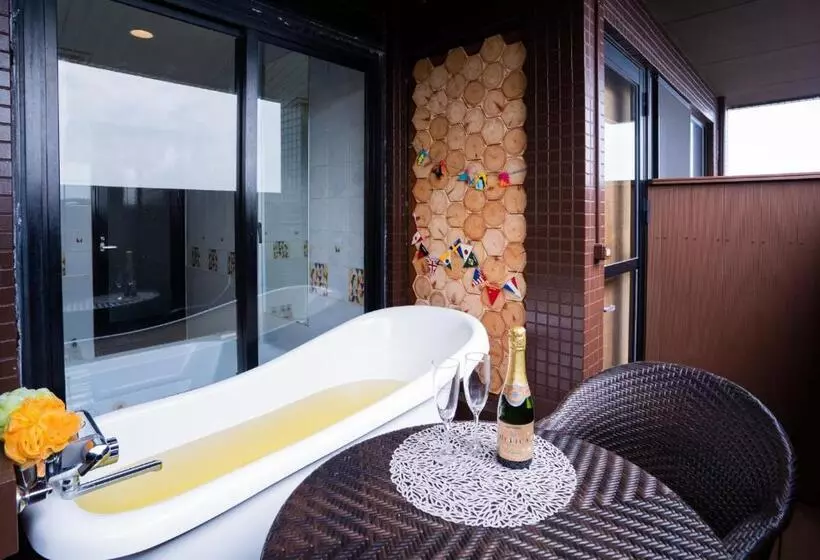 ホテルココナッツリゾートアミー Love