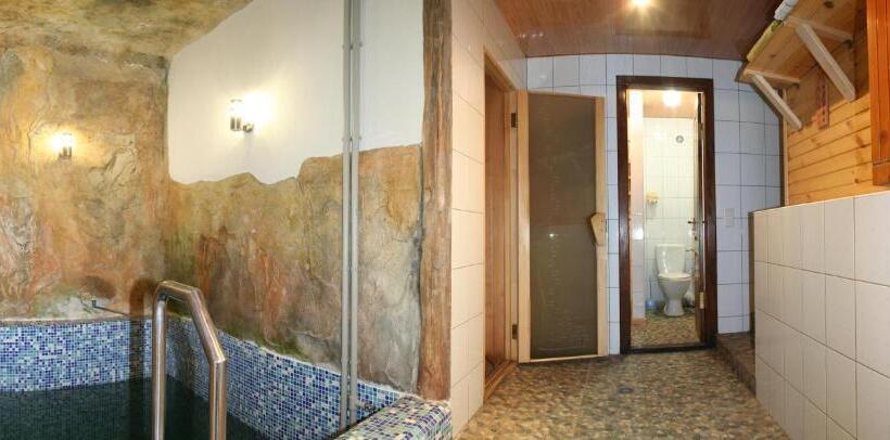 פנסיון Sadyba три серця чан баня яремче