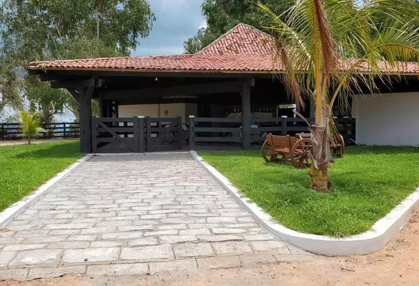 Hotelli Fazenda água Branca