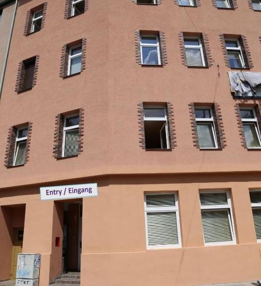 هتل Leni`s Place Contactless Checkin