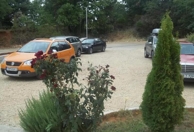 پانسیون Pansion Danijel