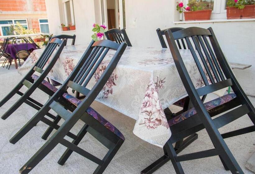 پانسیون Pansion Danijel