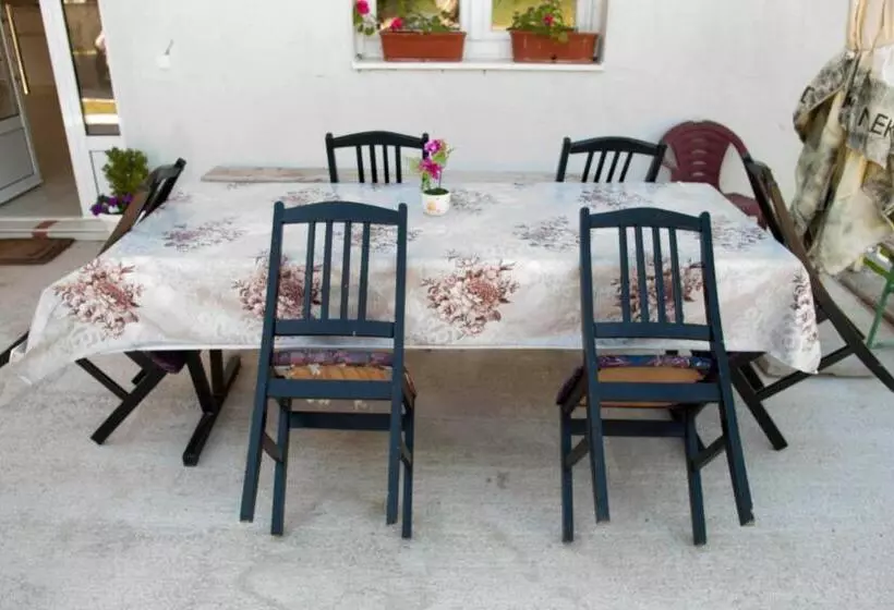 پانسیون Pansion Danijel