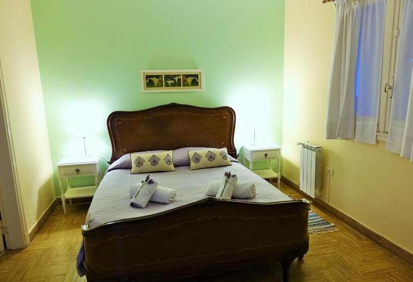 هاستل Hosteria Belvedere