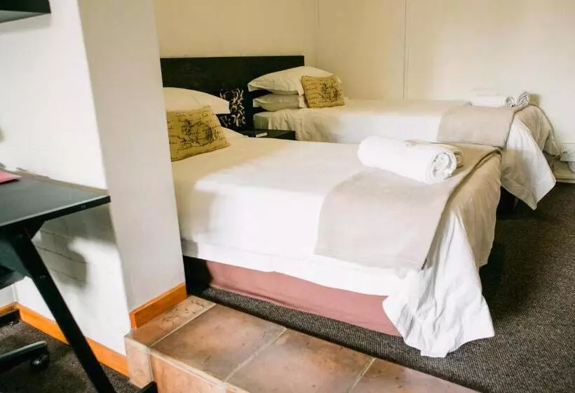 Aamiaismajoitus (B&B) Pennylane Guest House