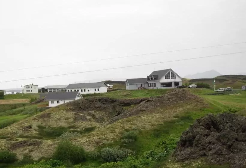 هتل Skútustadir Guesthouse