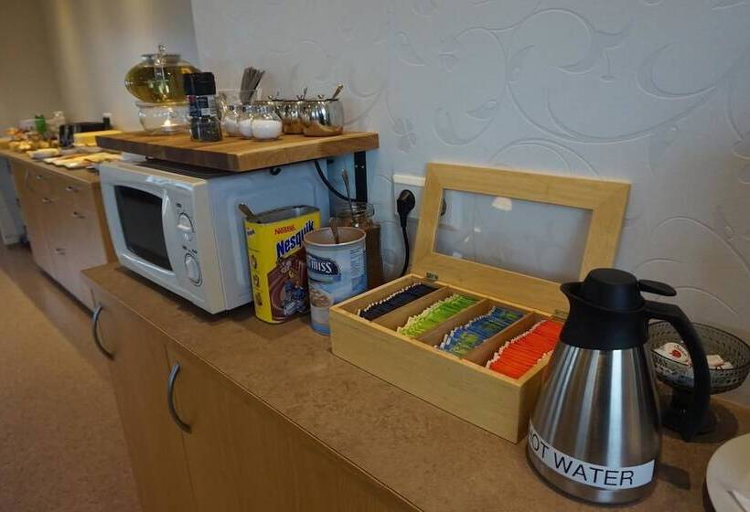 هتل Skútustadir Guesthouse