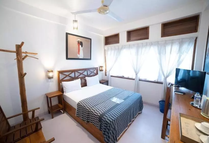 پانسیون Cottage 2010