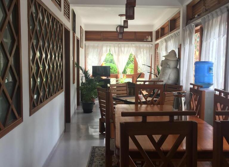 פנסיון Cottage 2010