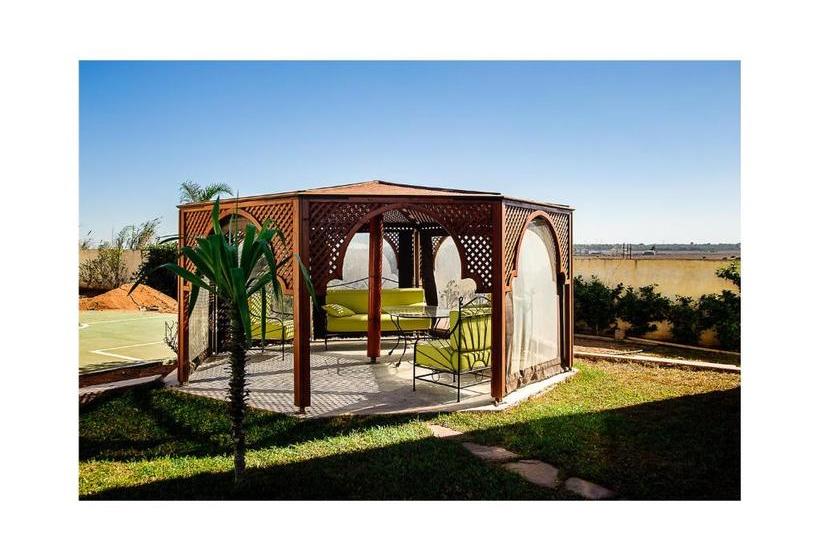 Пансион Domaine Lilia