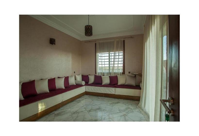 Пансион Domaine Lilia