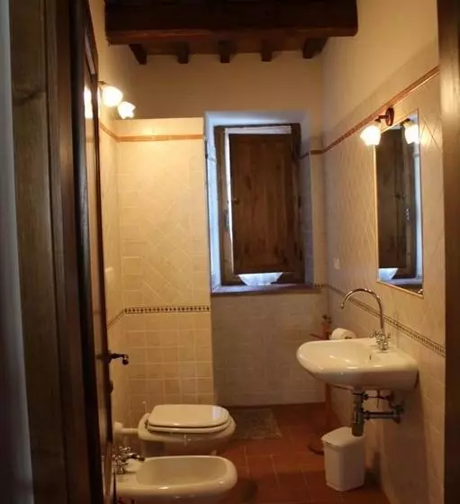 ホテル Agriturismo La Quercia