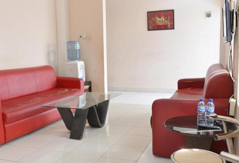 פנסיון Al Ghani Syariah Mitra Reddoorz