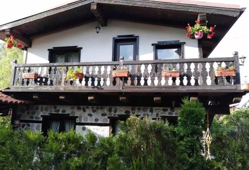 ペンション Oasis Guest House