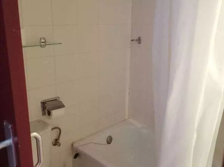 پانسیون Micampus Logroño Student Residence