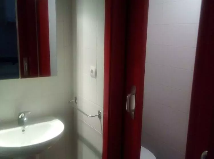 پانسیون Micampus Logroño Student Residence