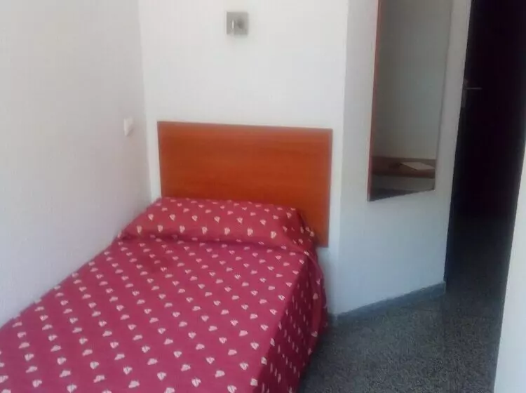 پانسیون Micampus Logroño Student Residence